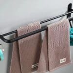 Crochet pour Serviette Noir Mat | Aluminium | 40-60 cm | Accessoire-Cuisines.com