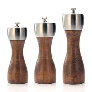 Moulin à Poivre Manuel en Bois – Robuste et Inoxydable – 3 Tailles Disponibles !