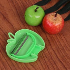 Éplucheur de Pommes en ABS & Acier Inoxydable – 6x6x2 cm – Vert ou Rouge (Aléatoire) 🍎